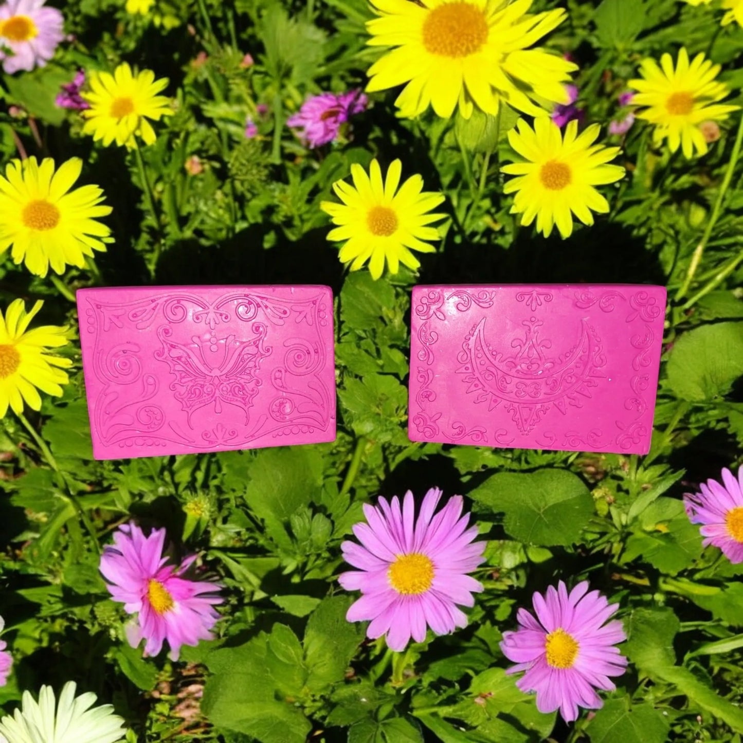 Field of Dreams Soap – Floral Scented Bar with White Soap Base